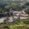Yanomami-Indios seit 10 Tagen unter Beschuss von illegalen Goldgräbern – Regierung sieht zu